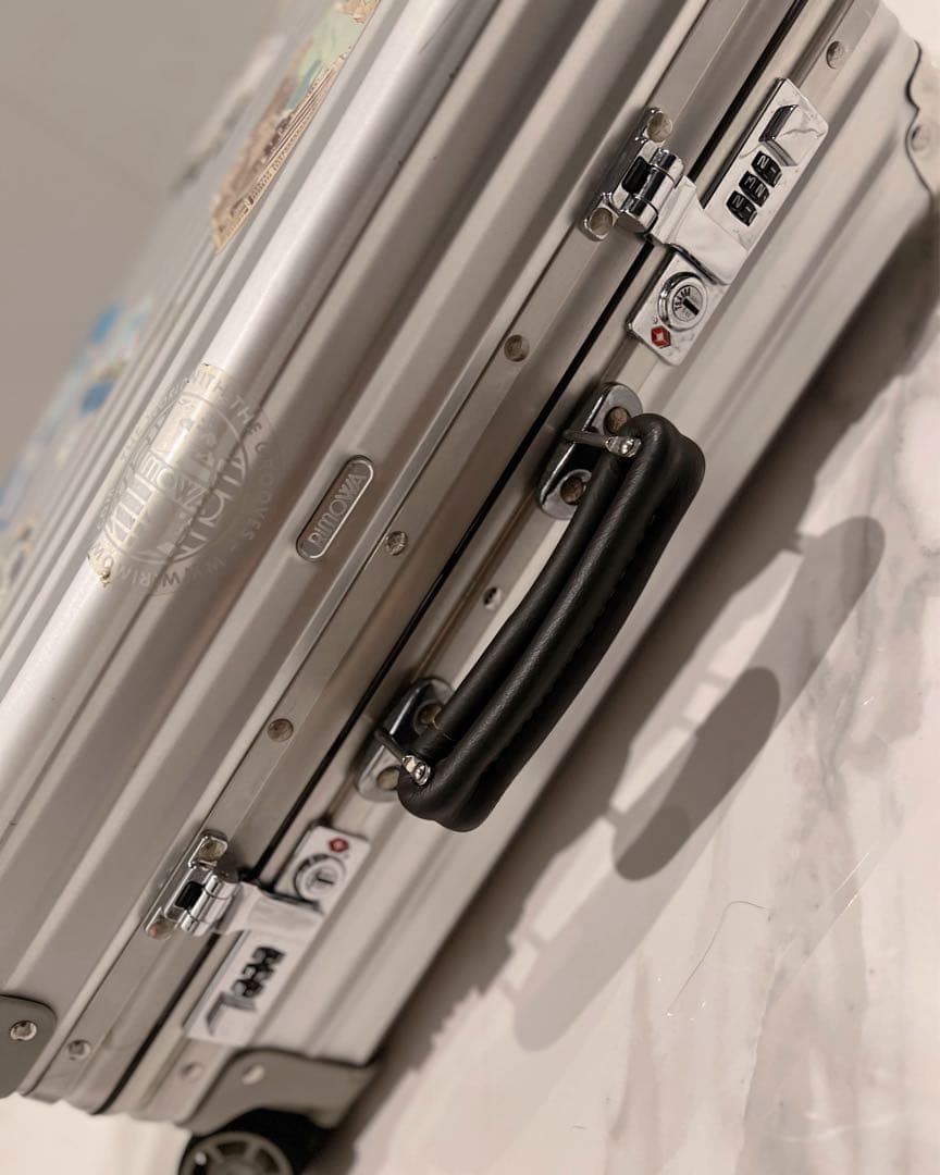 [お値下げ依頼済] 希少 RIMOWA リモワ CLASSIC キャビンS