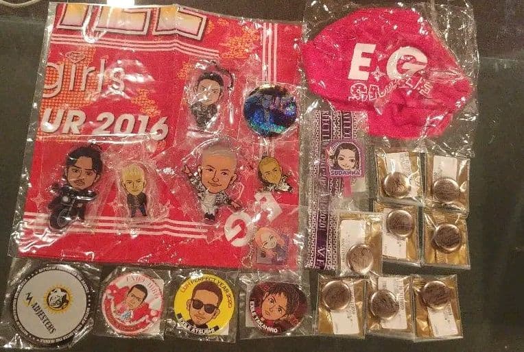 EXILE　まとめ売り　セット　おまけ付き　E-Girls　120点