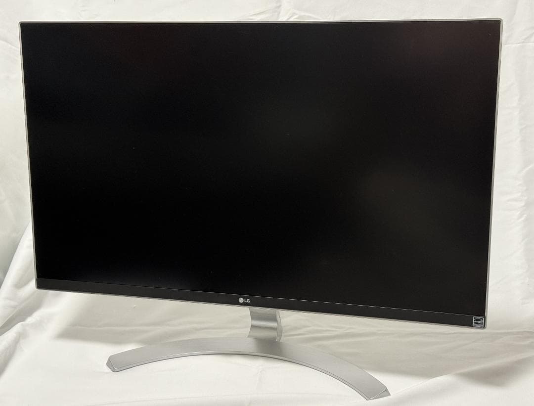 LG 27インチ 4Kモニター/ 27UD68-W / IPS 非光沢 /