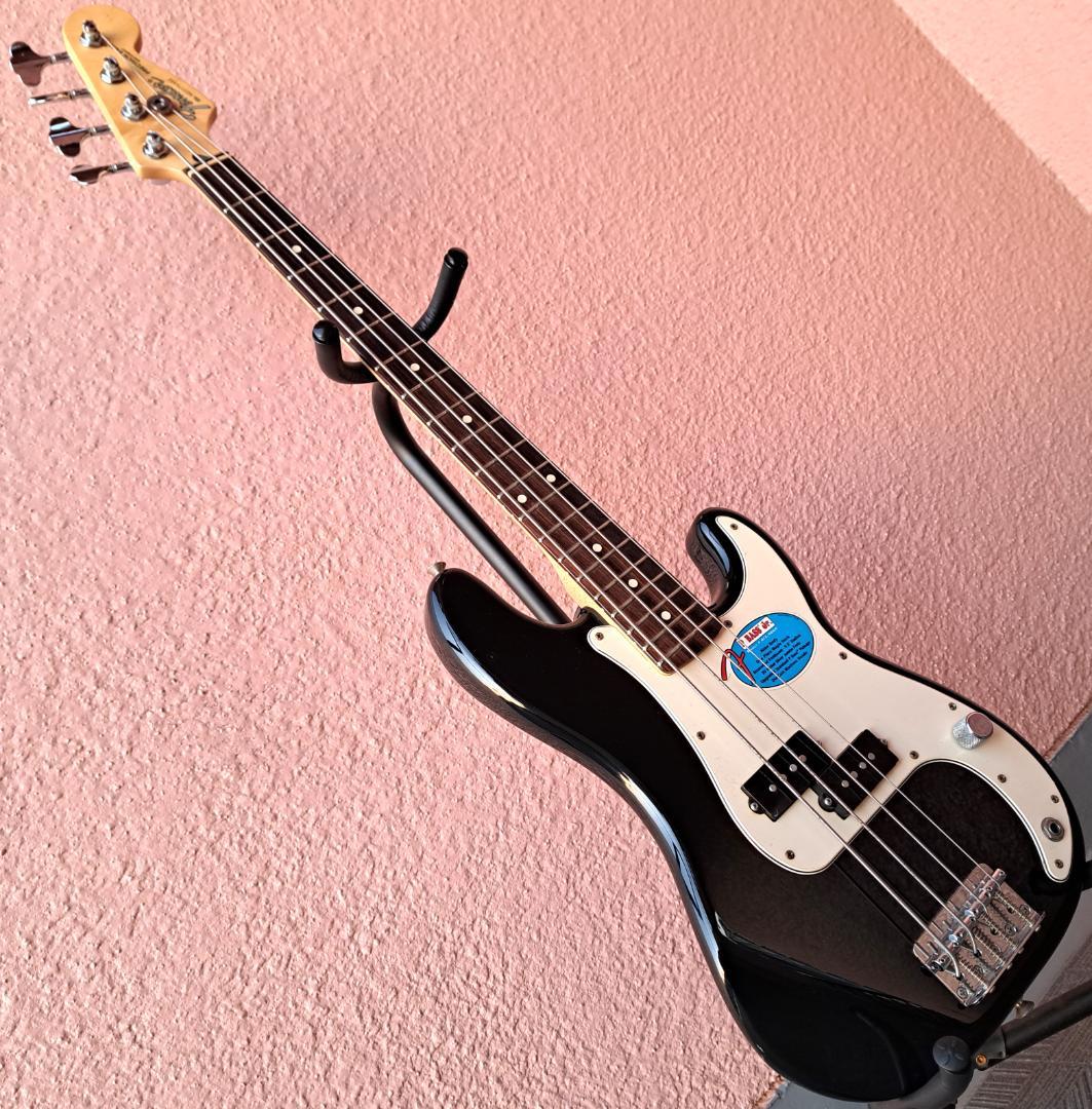■Fender P Bass Jr. PRECISION BASS フェンダー