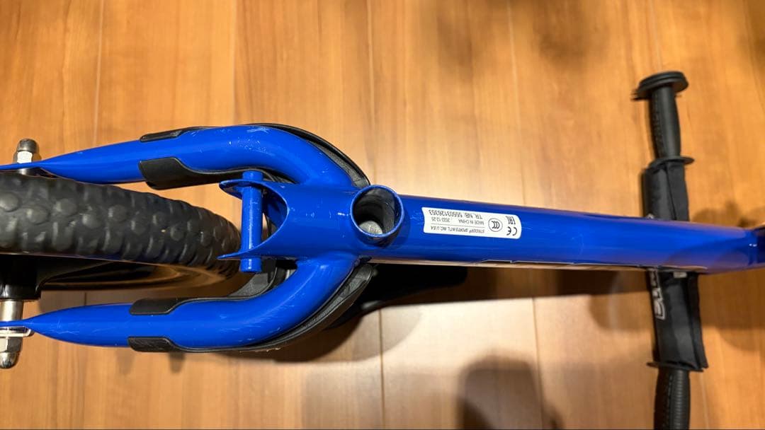 ★【断捨離中】なつ★　ストライダー スポーツモデル 12インチ 青　ブルー