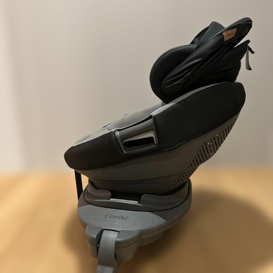 Combi THE S ISOFIX エッグショック コンビ　ザエス