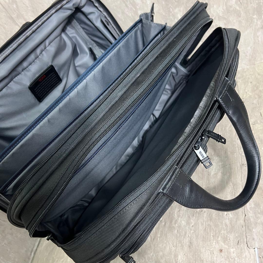 未使用級美品 TUMI Alpha2 キャリーケース 26627D2 機内持込可