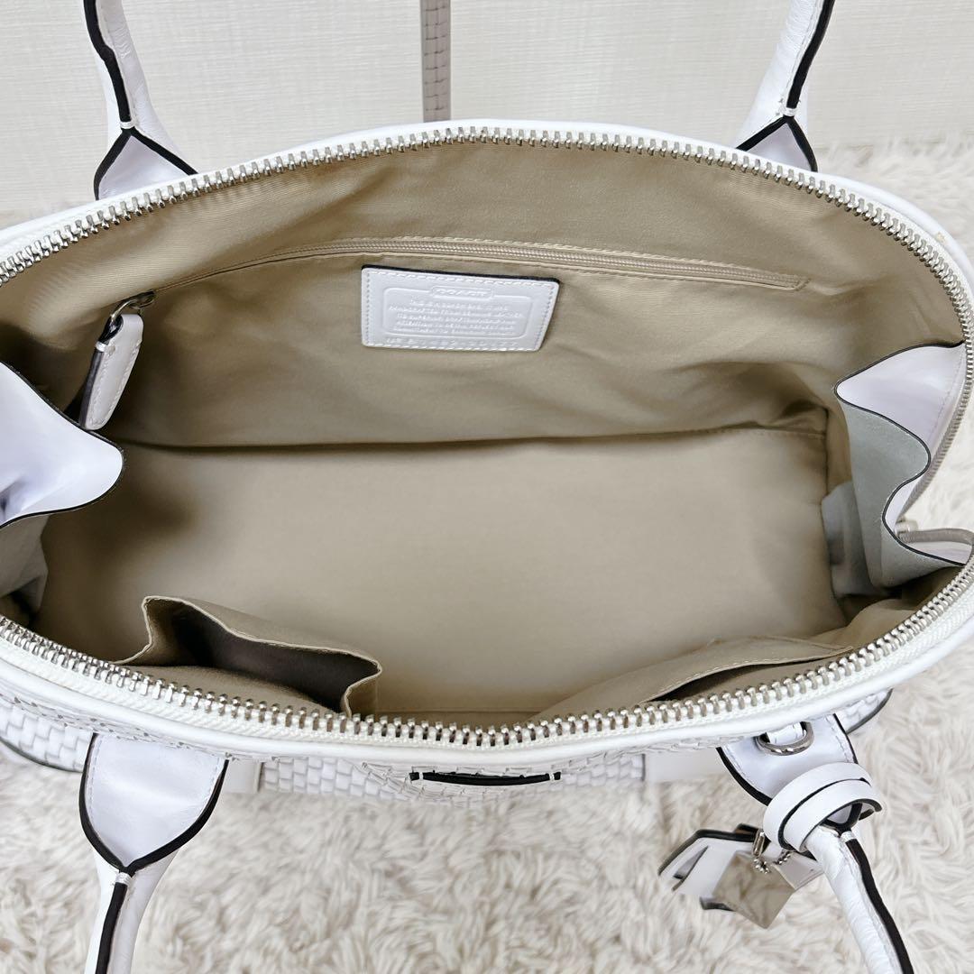 上品 COACH レザー ハンドバッグ ショルダー 2way 編み込み ホワイト
