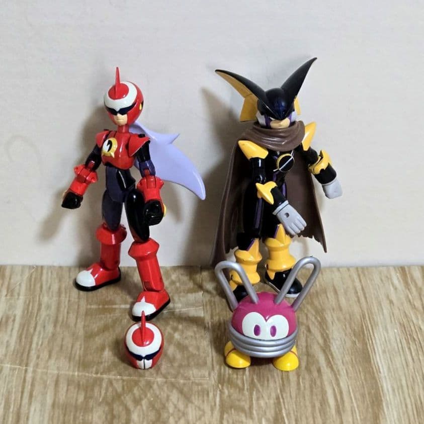 ロックマンエグゼ　ロッキンアクション　ブルース　フォルテ　フィギュア