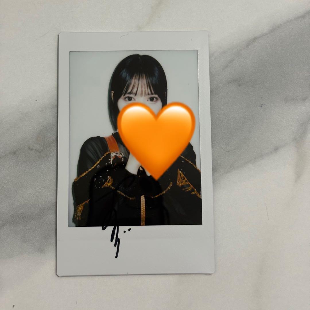 鎮西寿々歌　FRUITSZIPPER 黒衣装　 直筆サイン入りチェキ