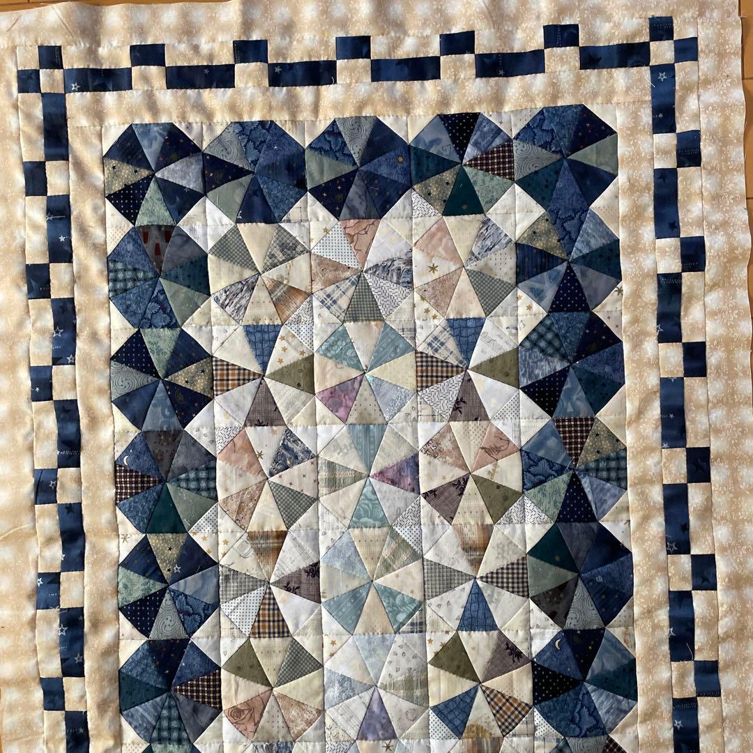 パッチワーク　キルトトップ　カレイドスコープ　万華鏡