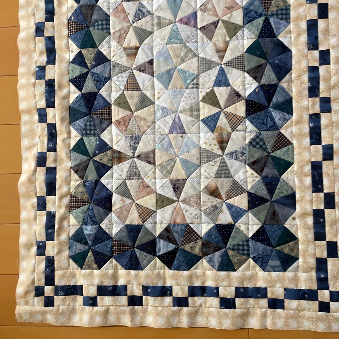 パッチワーク　キルトトップ　カレイドスコープ　万華鏡