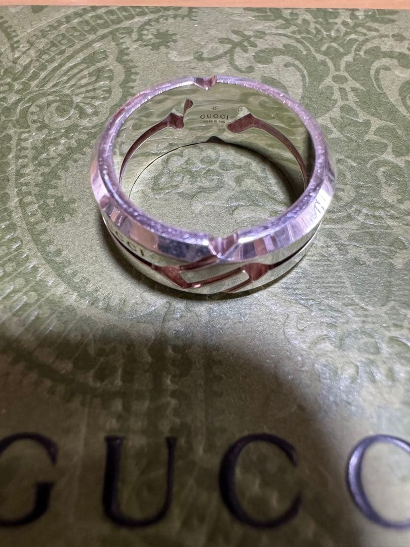 GUCCI ノットリング