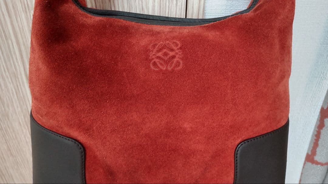 ロエベ ショルダ―バック