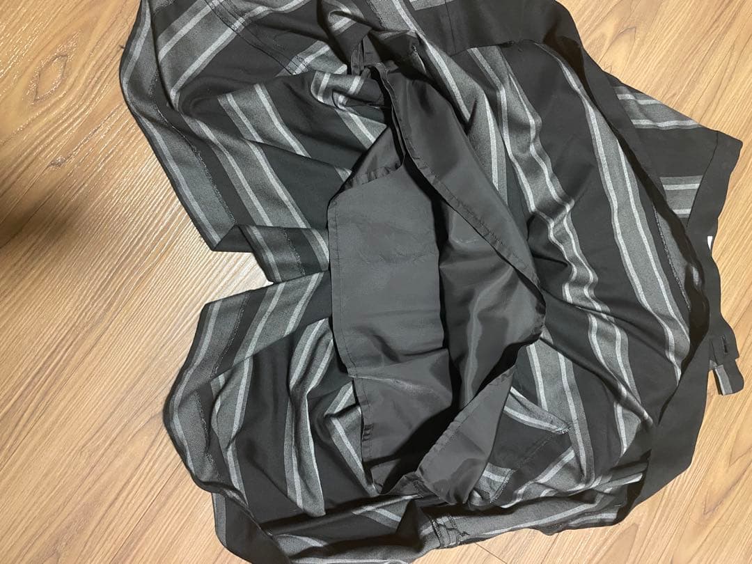 ヴィヴィアンウエストウッド　スカート　黒　変形　アシメ　オーブボタン　日本製