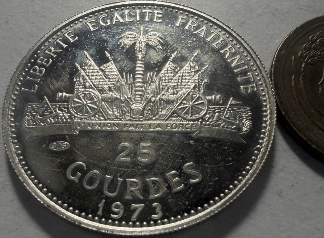 く*み様 1974年ハイチ FIFAワールドカップサッカー25 Gourdes銀