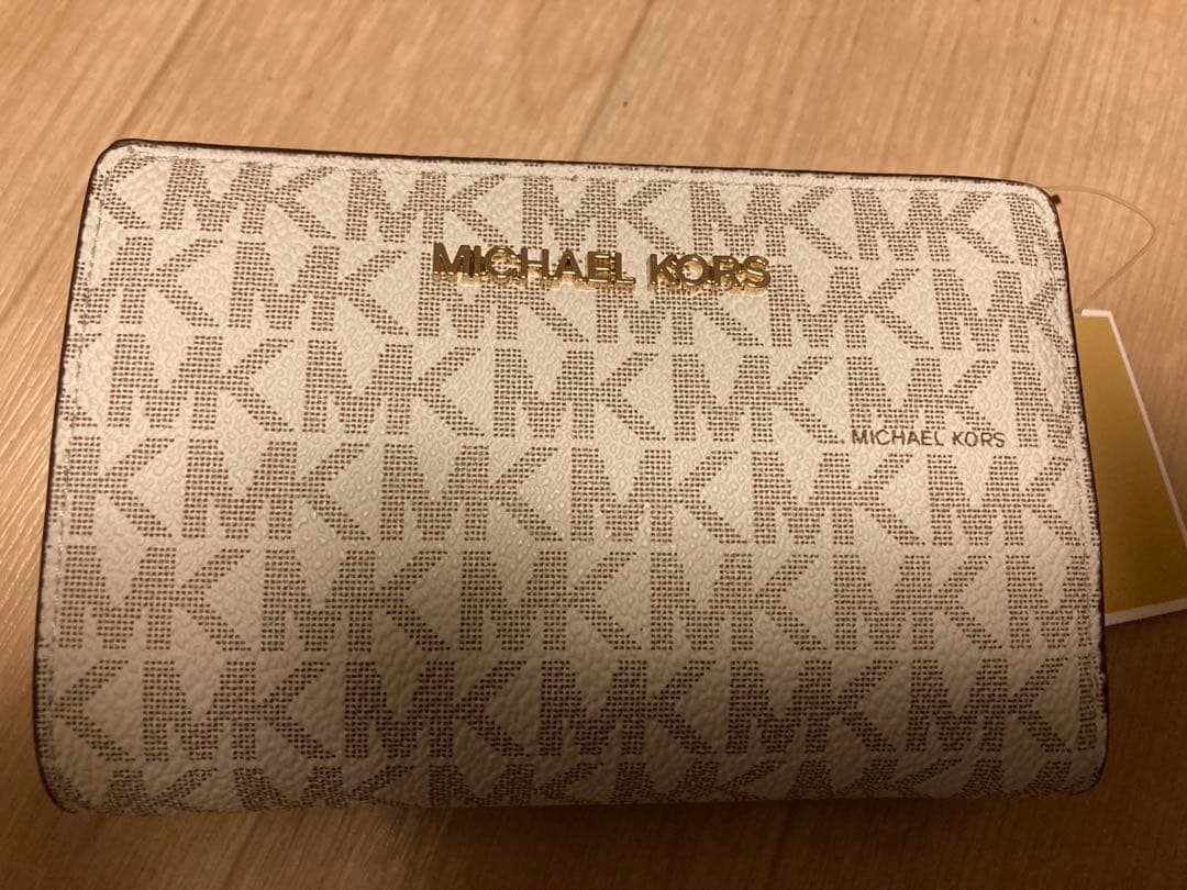 MICHAEL KORS 二つ折り財布 MKロゴ　新品未使用品