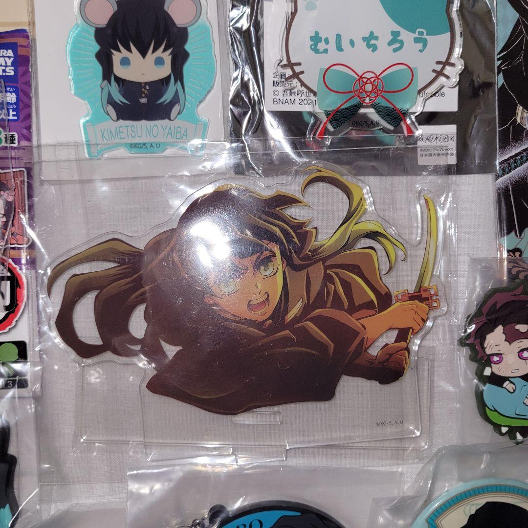 鬼滅の刃 時透無一郎 缶バッジ アクリルスタンド アクリルキーホルダー ラバスト