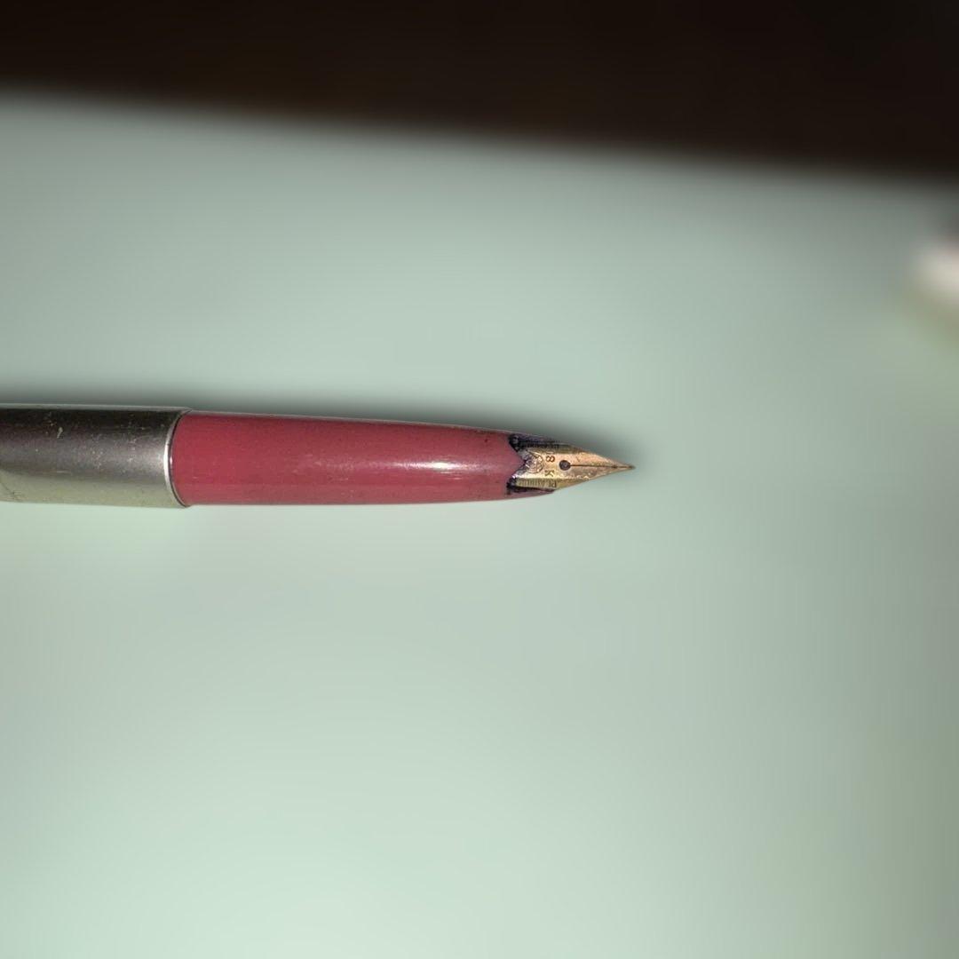 万年筆K18だと思います。