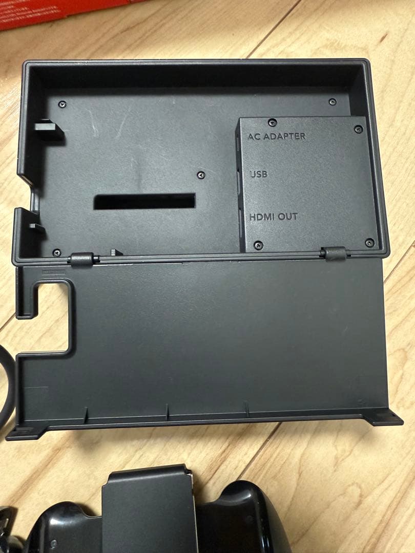 s*o様 Nintendo switch 本体　マイクロSDカード128GB付