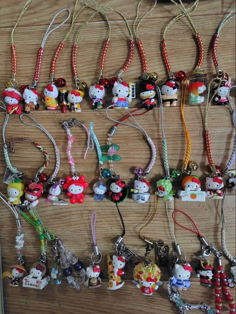ハローキティ　根付け　ボールペン　ファイル　など 112点　#12