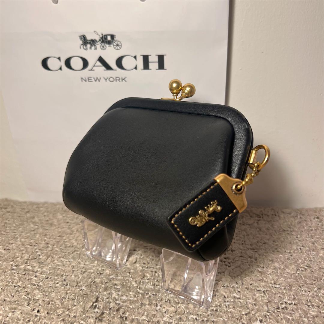新品・未使用　※難あり　COACH キスロック ケース　がま口財布　レザー
