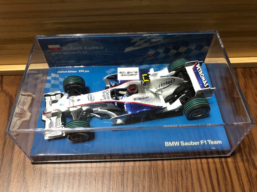 ミニチャンプス1/43 BMWザウバーF1 08 R.クビサ 富士スピードウェイ