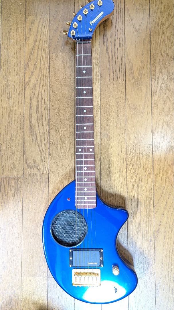 Fernandes zo-３ギター　ネイビー