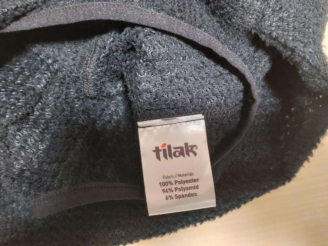 小物 Tilak Alpha Neckwarmer Convertible