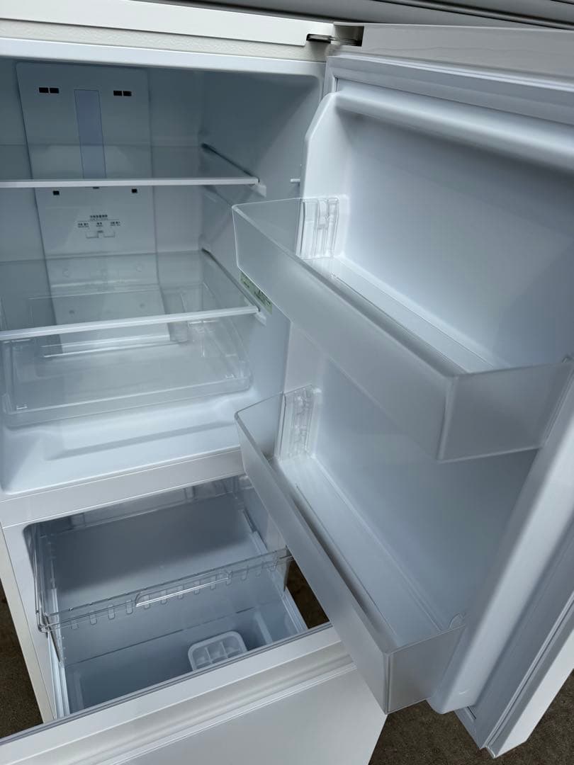 Panasonic パナソニック 冷凍冷蔵庫 NR-B16C2-W2025年製