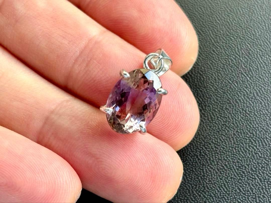 A-m　愛と光のクリスタル　幻のプレミアムナチュラルバイカラーアメトリン