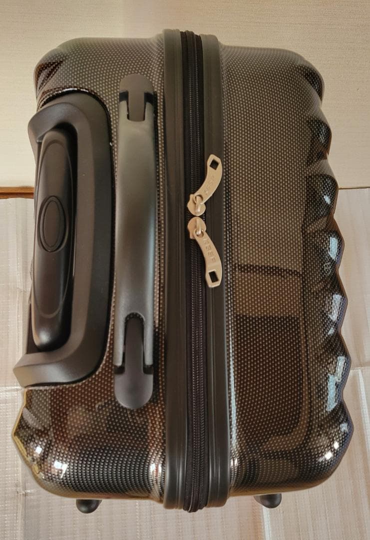 【KANGOL】キャリーケース 黒 Mサイズ 未使用 TSAロック