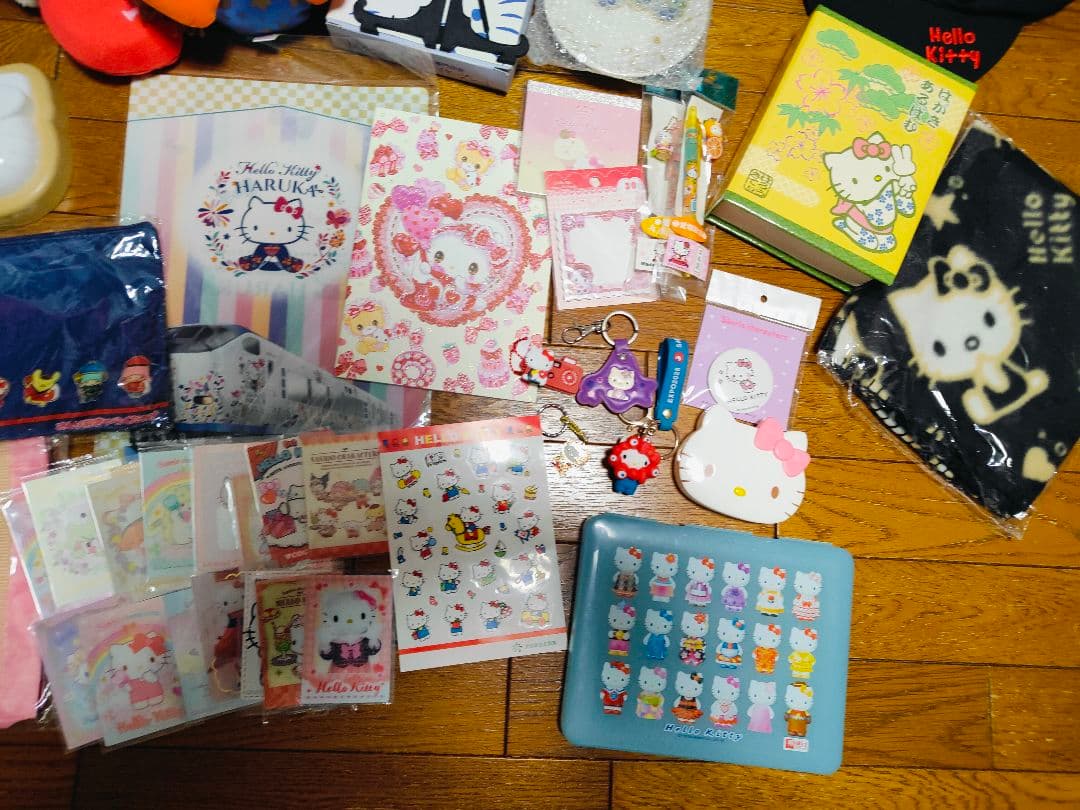 ハローキティ キティ ぬいぐるみ キーホルダー HelloKitty 雑貨