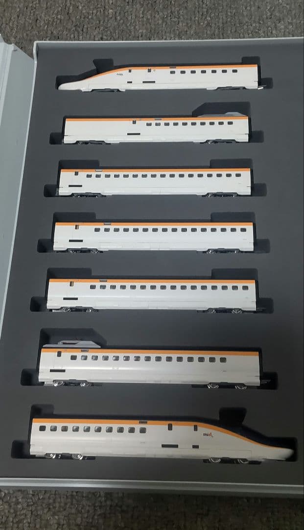 【訳あり品】説明欄必読！ tomix 97965 E8系新幹線つばさ7両セット