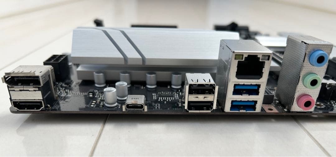 ASRock B560M マザーボード 動作品