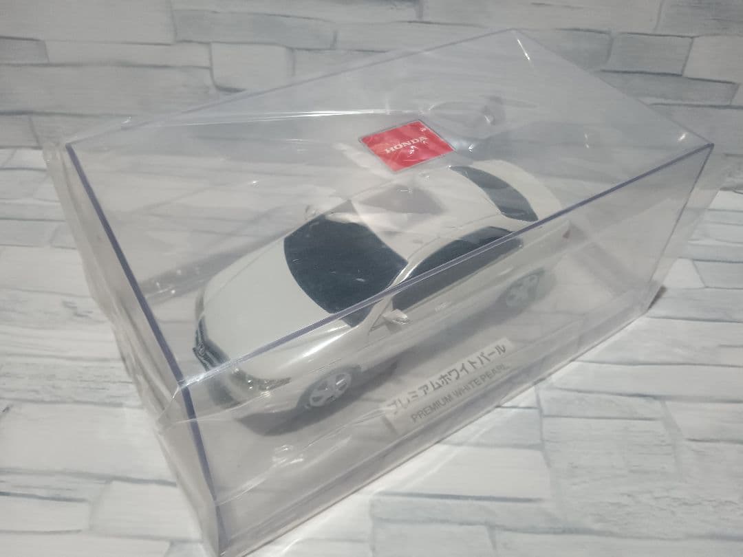 1/24 ホンダ　カラーサンプル　ミニカー　レジェンド　ホワイトパール