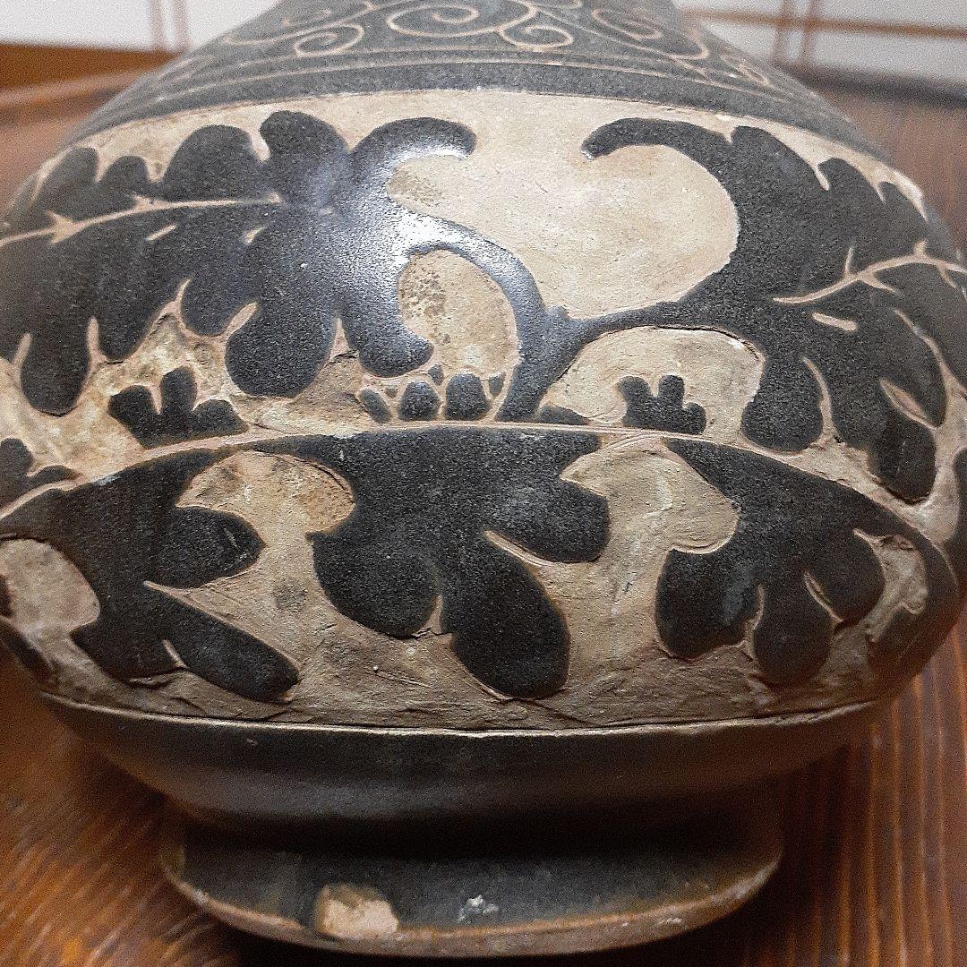 訳有り中国磁州窯陽刻花瓶