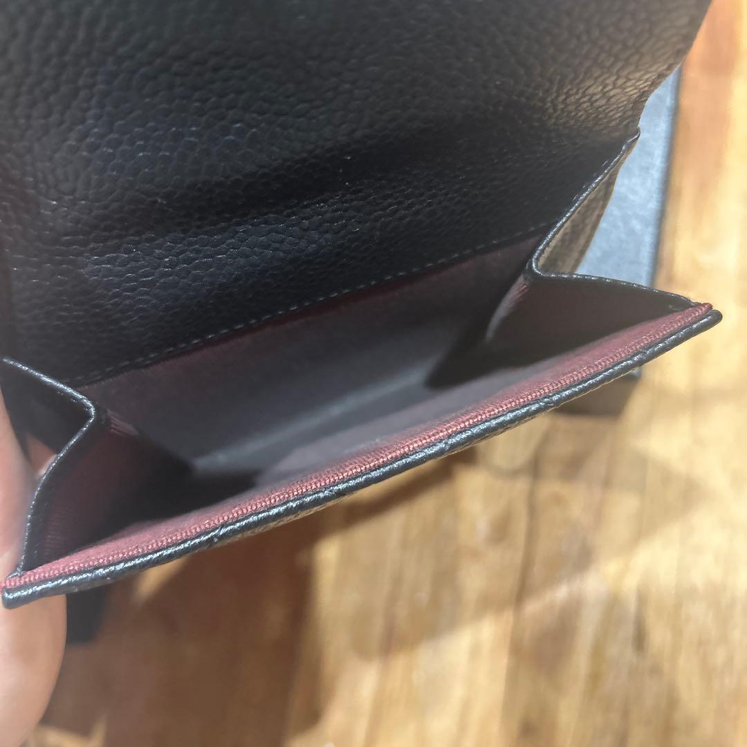 シャネル マトラッセ　キャビアスキン　財布