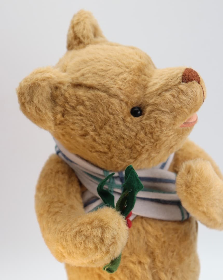 ホリデイ・ウィニー・ザ・プー R. John Wright 1997Disney