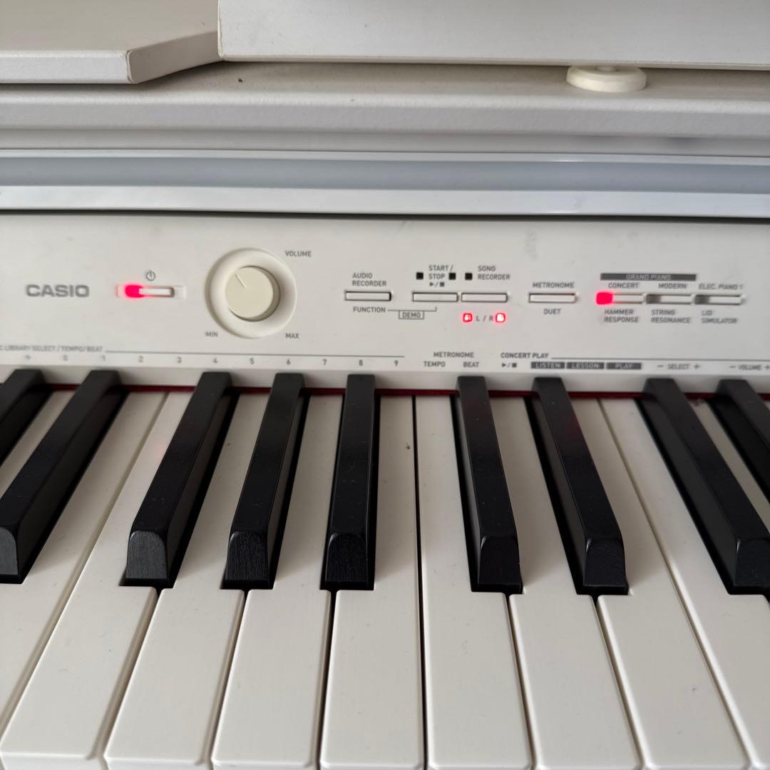 ナム、CASIO Privia ホワイト電子ピアノ