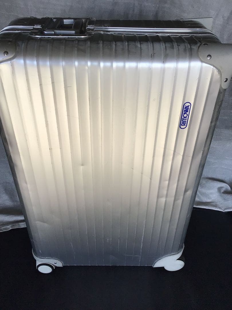 希少　リモワ　トパーズ　ビンテージサイドハンドル4輪の商品です。