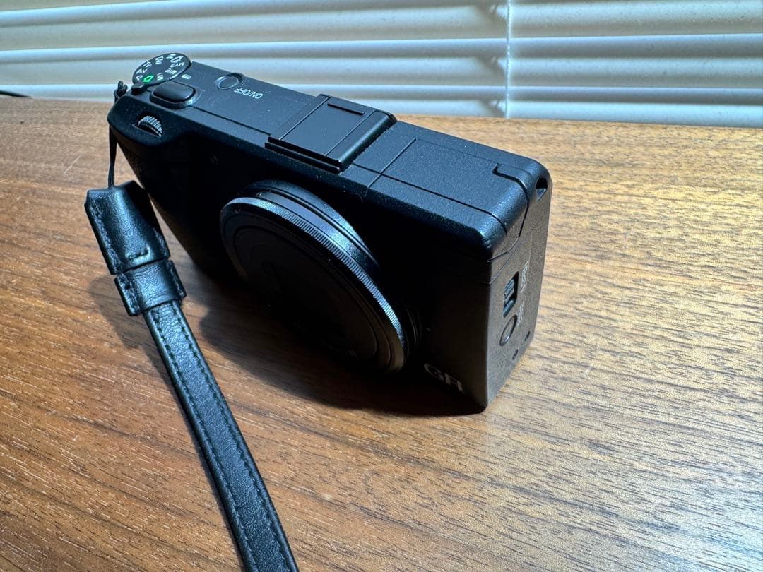 デジタルカメラ RICOH GR APS-C