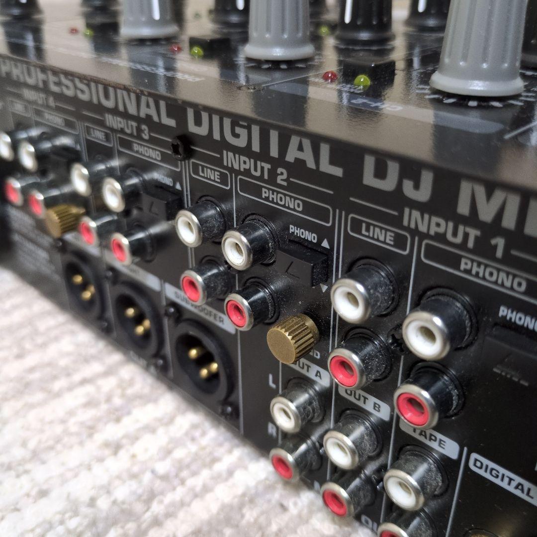 BEHRINGER DDM4000 djミキサー