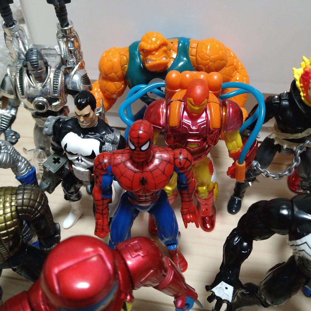 トイビズ　マーベル　フィギュア　セット