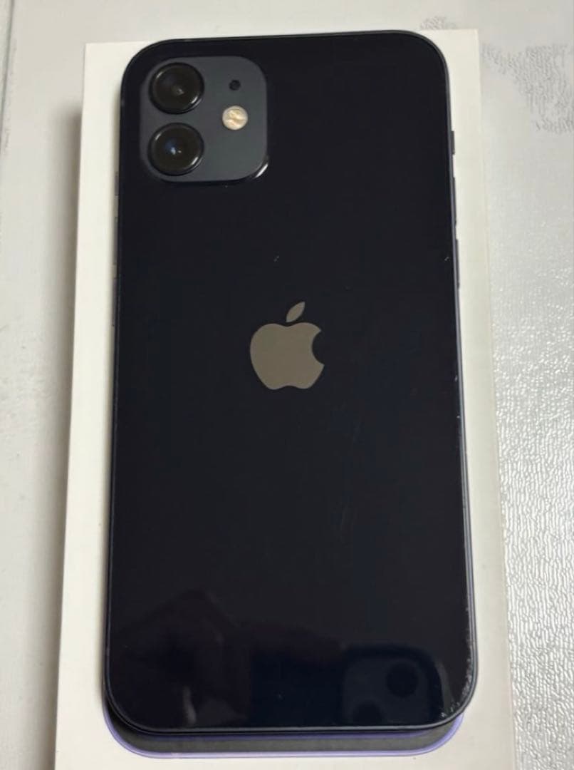 すり傷 iPhone12 本体 黒 128GB iPhone 12 Apple