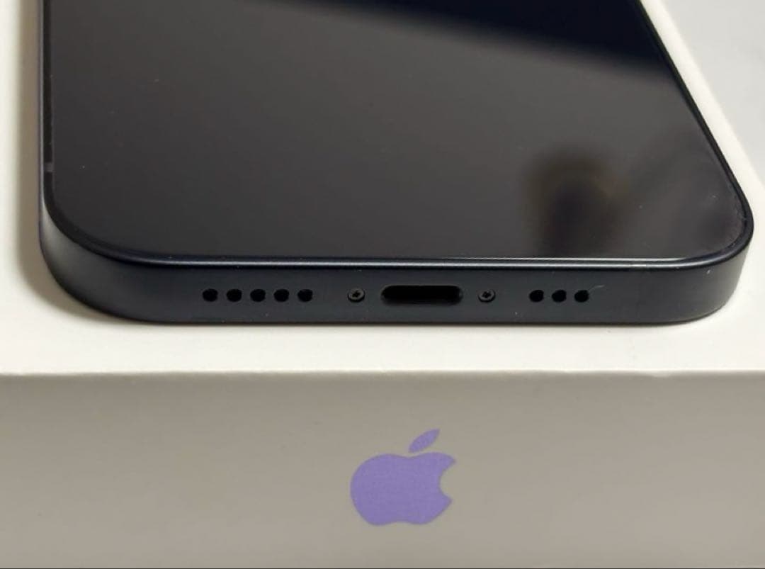 すり傷 iPhone12 本体 黒 128GB iPhone 12 Apple