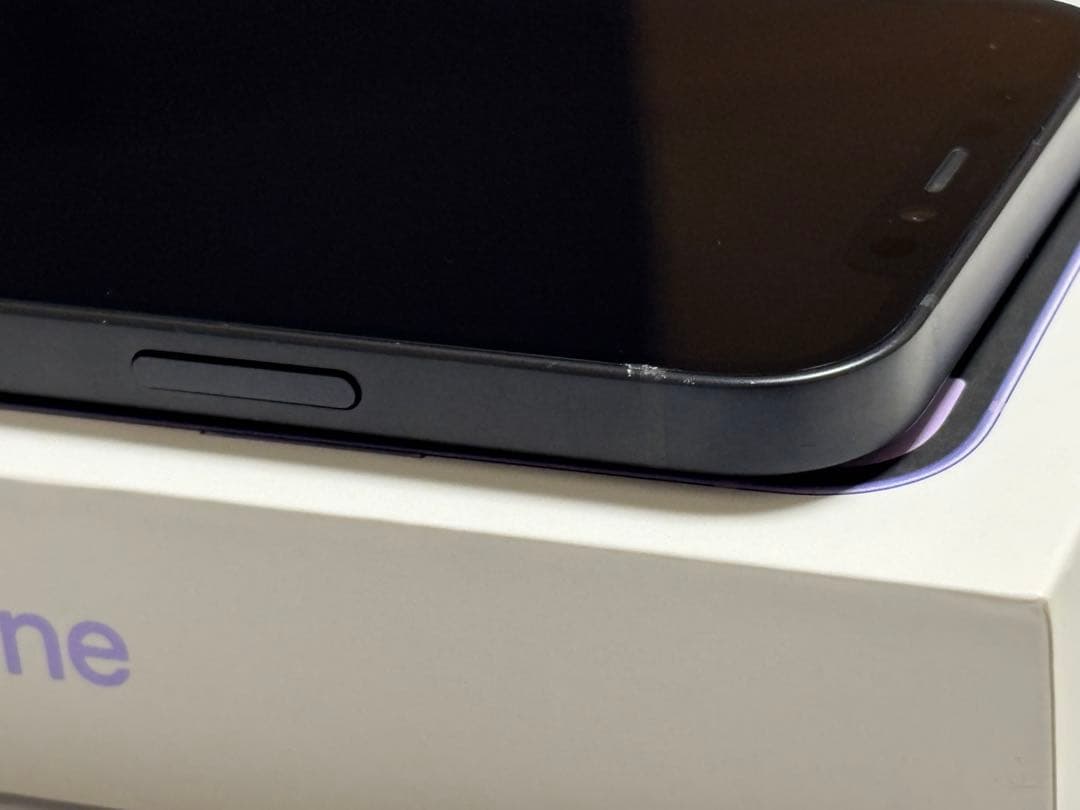 すり傷 iPhone12 本体 黒 128GB iPhone 12 Apple