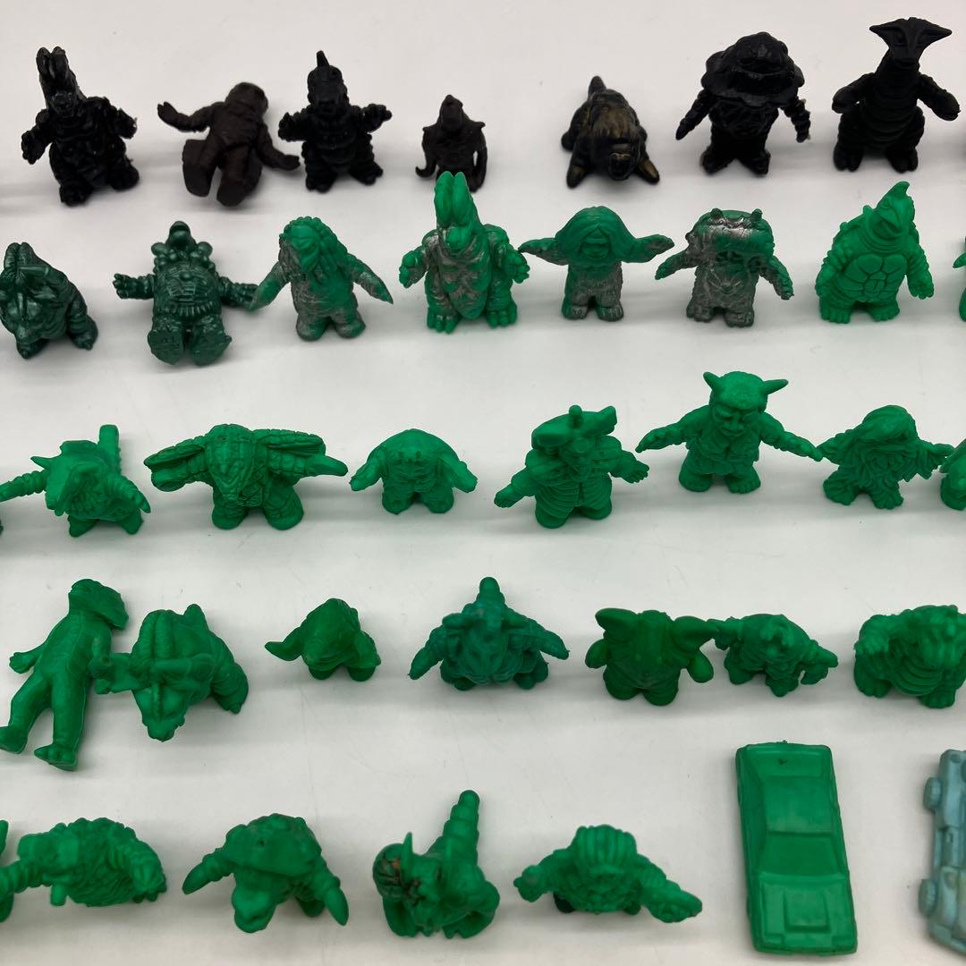 ウルトラマン　消しゴム　怪獣　フィギュア　昭和レトロ　当時物　ポピー　レア　大量