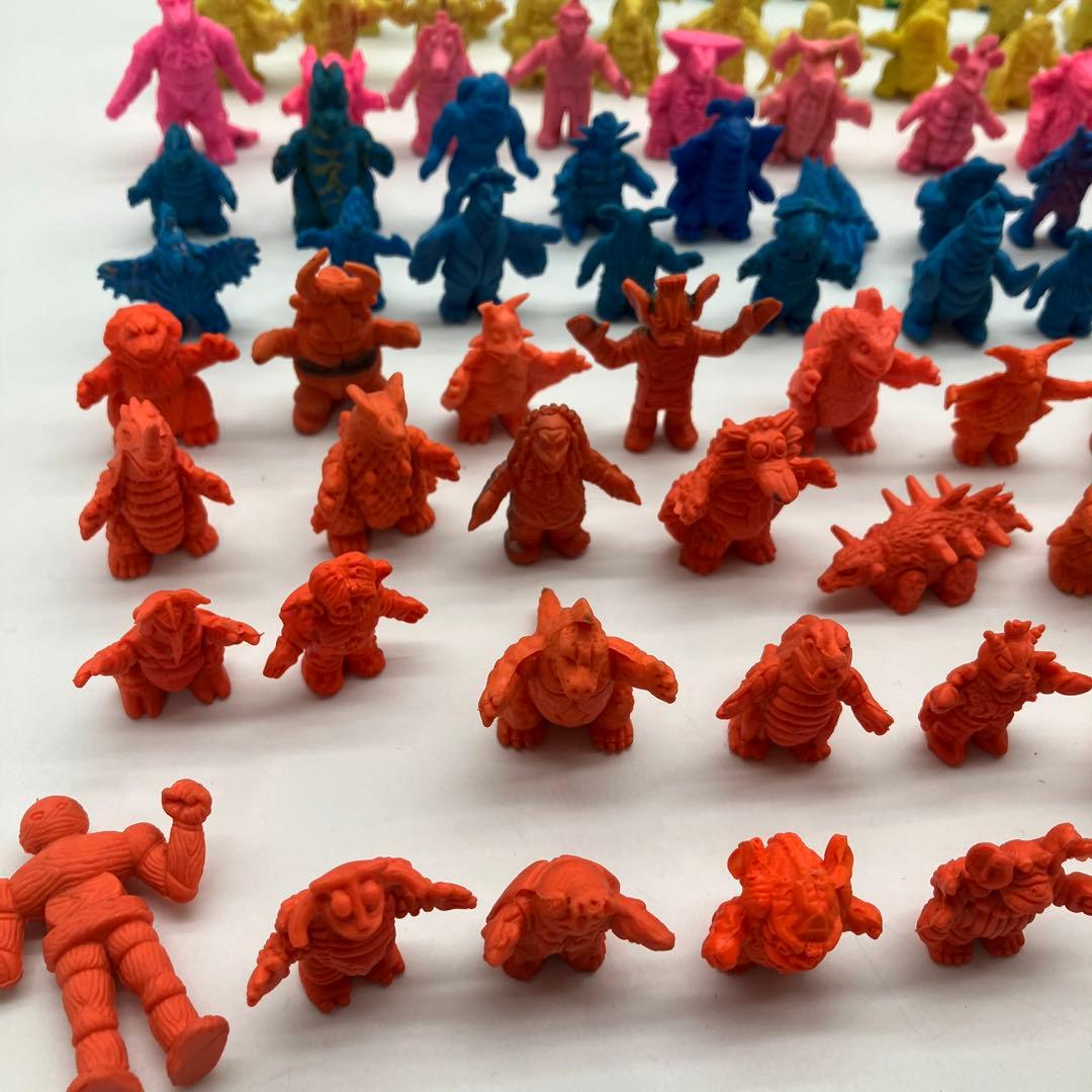 ウルトラマン　消しゴム　怪獣　フィギュア　昭和レトロ　当時物　ポピー　レア　大量