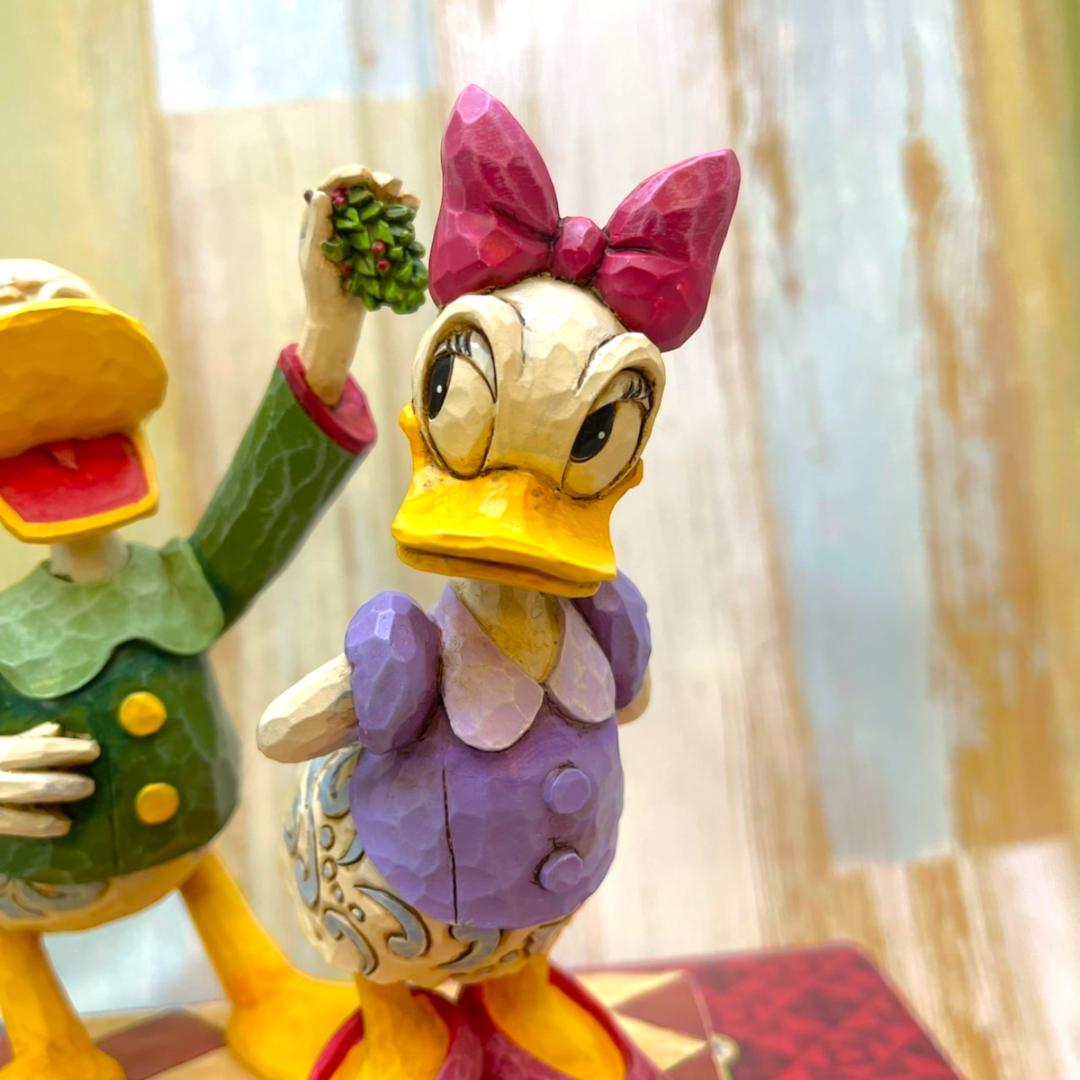 ドナルドダック クリスマス エネスコ デイジーダック スタチュー フィギュア