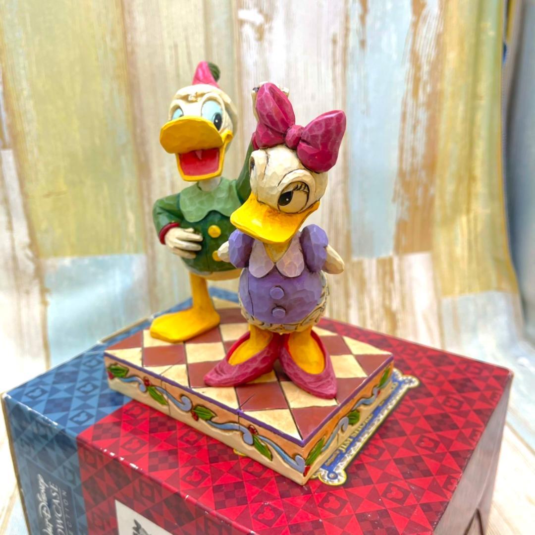 ドナルドダック クリスマス エネスコ デイジーダック スタチュー フィギュア