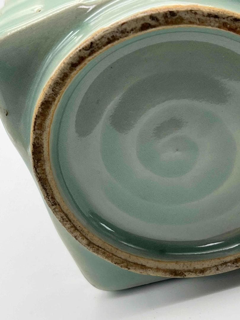 宋時代　青磁琮式瓶　汝官窯　龍泉窯　花入　茶道具　香道具(E-77)