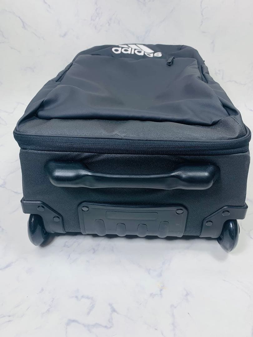 【未使用タグ付】adidas トローリーバック キャリーケース CY6056