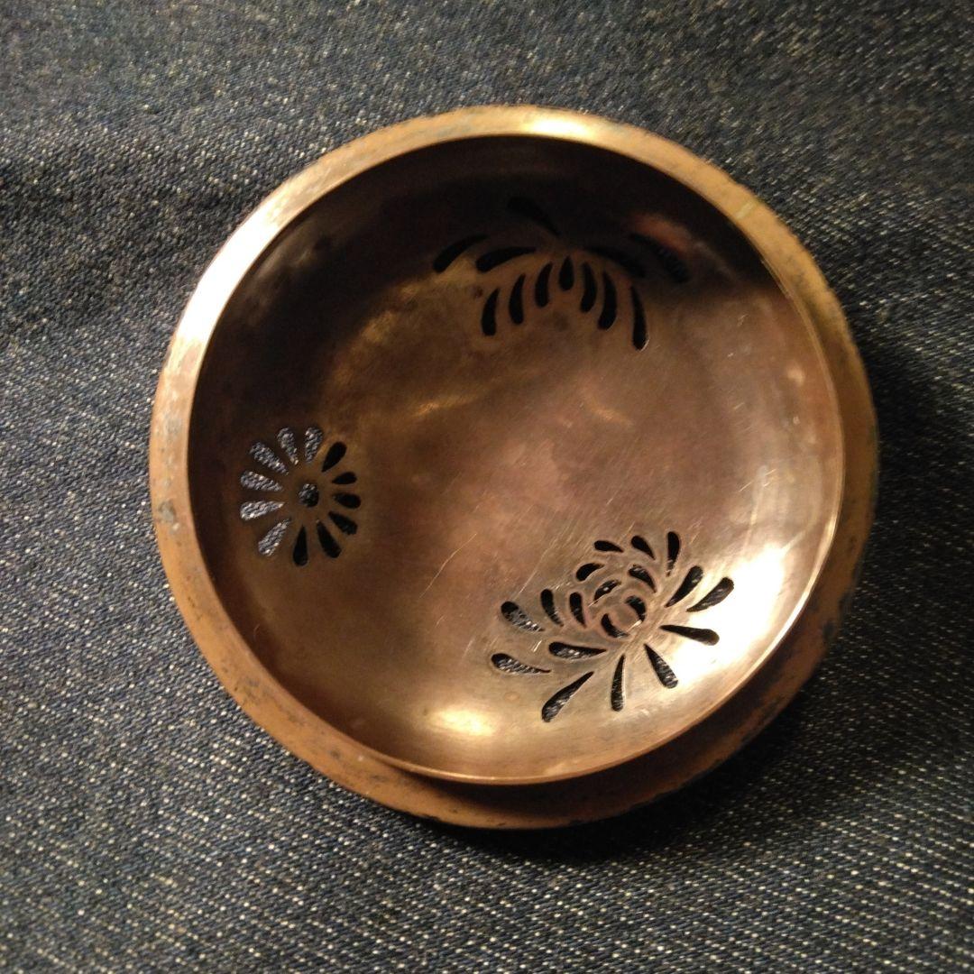青磁焼　銀蓋　花模様の陶器香炉　骨董　お香
